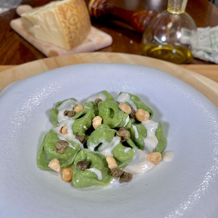 Tortelli Verdi Al Pesto Di Zucca Con Fonduta Di Grana Padano Ricetta