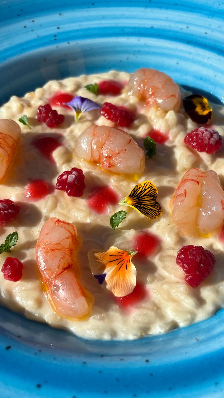 Risotto stracciatella gamberi e lamponi Ricetta Chef in Camicia