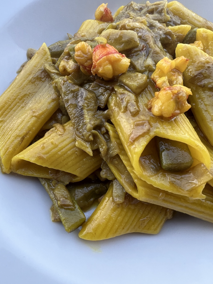 Pennoni con carciofi, gamberi e zafferano Ricetta Chef in Camicia