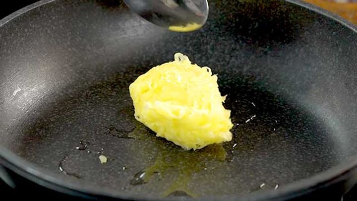 Uova in camicia su insalata di patate e cavolfiore - Cookidoo® – the  official Thermomix® recipe platform